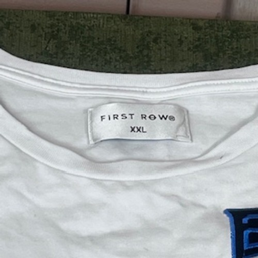 FIRST ROW INTERNATIONAL Mens White Graphic T Shirt XXL "The World Is Yours" - Picture 3 of 7